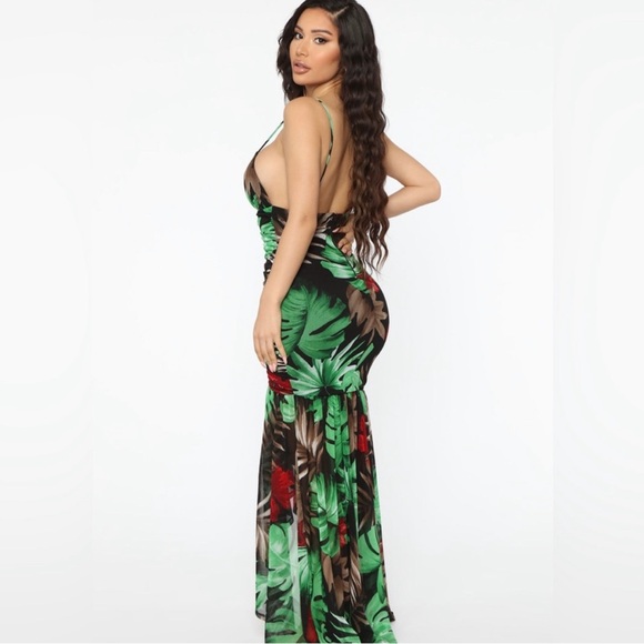 Tropical Maxi Dress - Picture 2 of 3